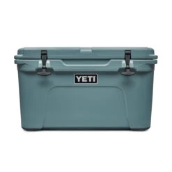 Yeti Tundra 45 Cooler -Outdoor Camping Shop 190394 RiverGreen Cooler Studio Dealers 45 River Green Front 2400x2400 2